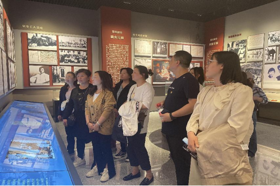 太原万柏林区神堂沟街道义井西社区：重温光辉历史  凝聚奋进力量