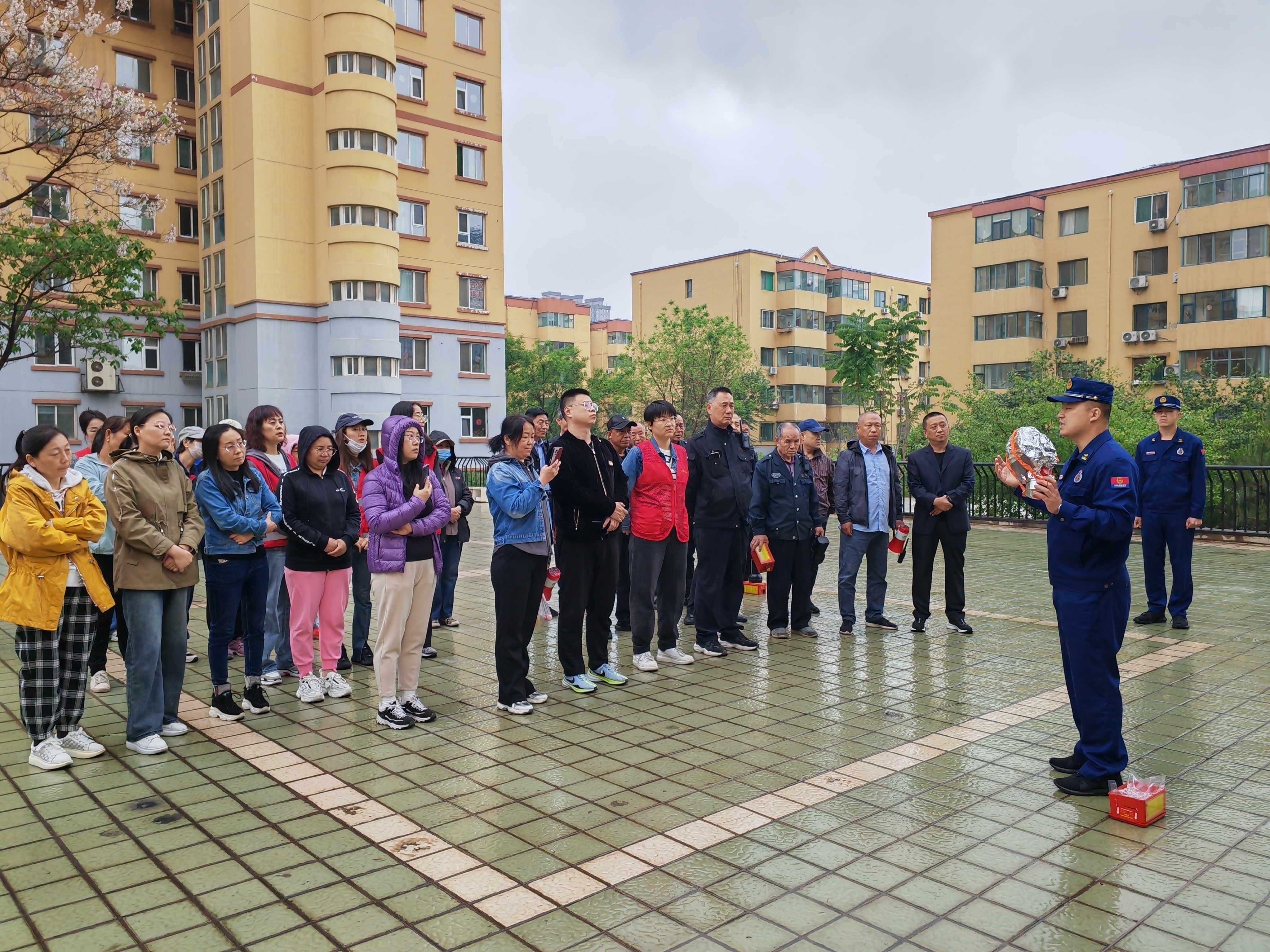 太原小店区平阳路街道：以“演”促“防”筑牢消防安全防线