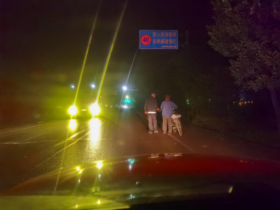 山西介休公安张兰所：贴身守护，警灯照亮回家路