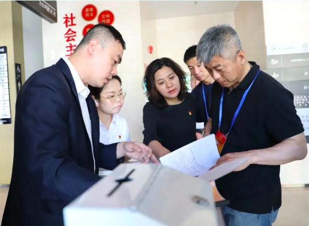 太原小店区人大常委会开展国务院《优化营商环境条例》《山西省优化营商环境条例》执法