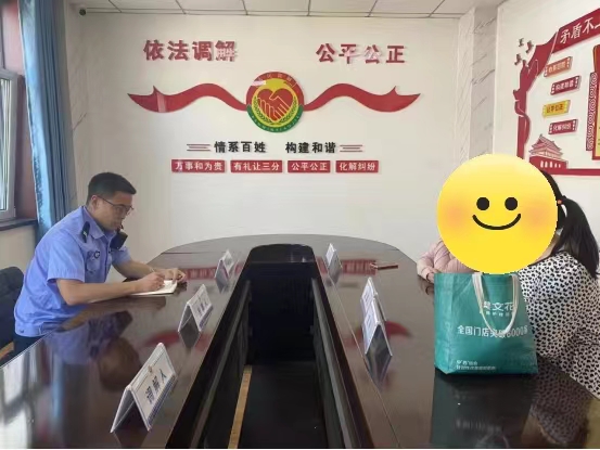 山西介休公安西南所：邻里装修引矛盾  巧妙调解释前嫌