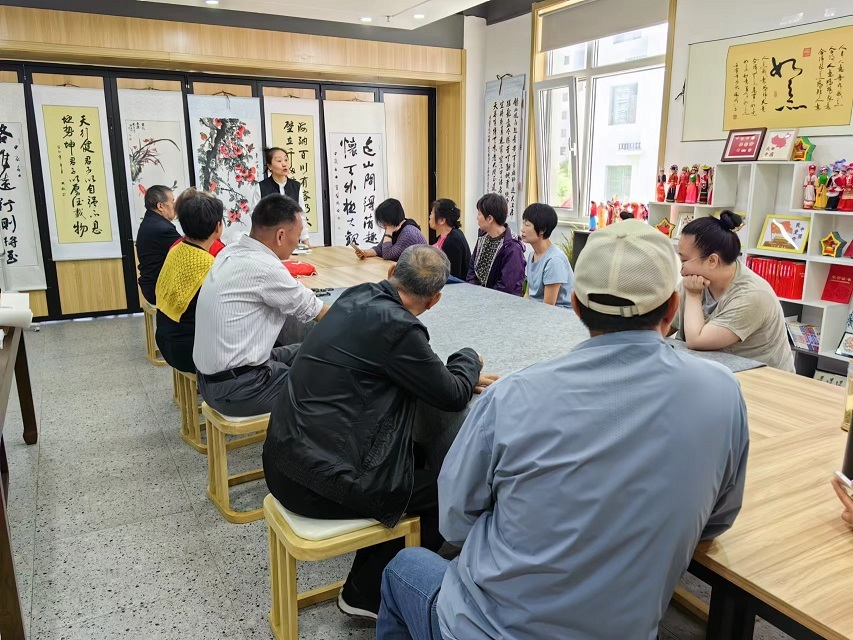 太原万柏林区南寒街道：“三同四联四化”构筑各族居民共居共融