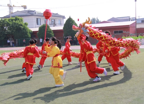 太原小店区北格中心校开展传统文化项目展示、美育成果展览活动