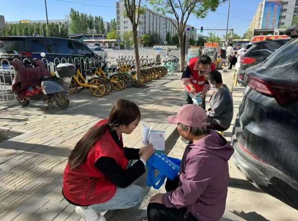 太原小店区唐槐街道筹备组：优化服务居民水平  强化医保办理能力