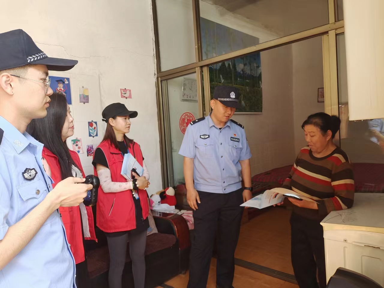 太原晋源区姚村镇：警网融合  织密反诈安全网