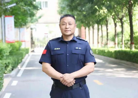 硬核教官赵海良