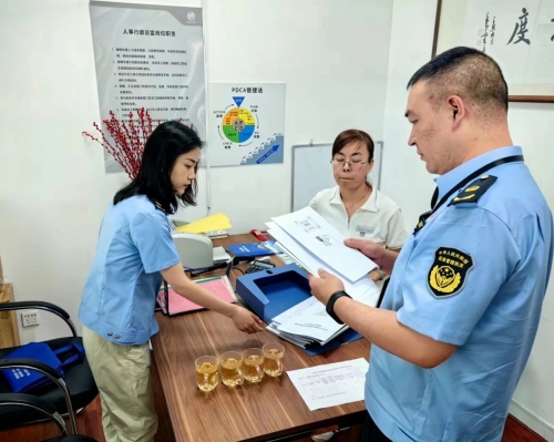 太原万柏林区应急管理局开展危险化学品行业安全生产专项检查