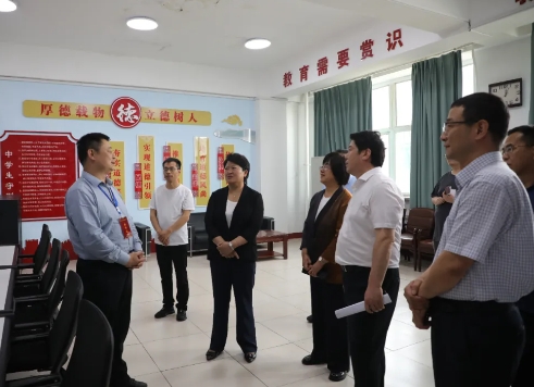 太原尖草坪区：刘锦春巡视检查2024年高考准备工作