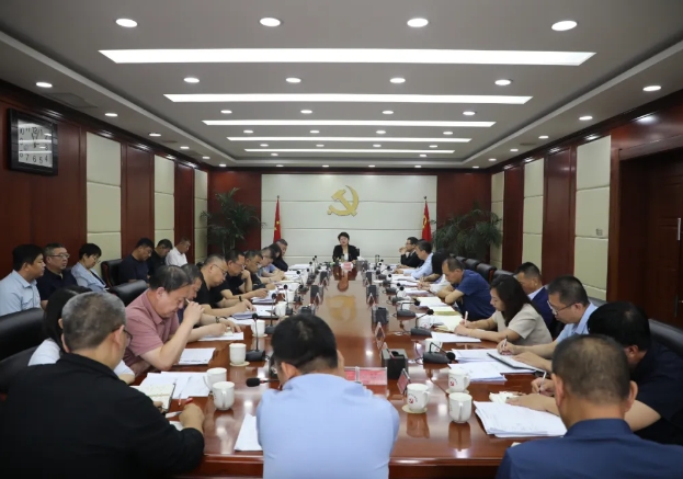 太原尖草坪区：刘锦春专题调度经济指标运行工作