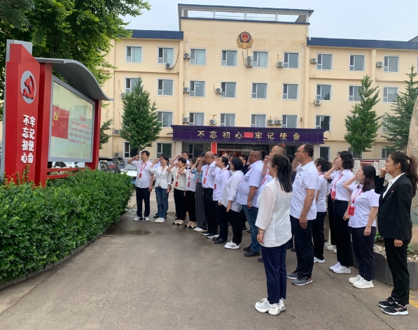 太原小店区2024年进修班、中青班前往市第一看守所接受廉政警示教育