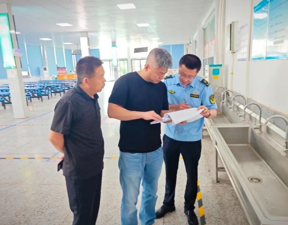 太原小店区人大常委会开展食品安全“两个责任”包保工作