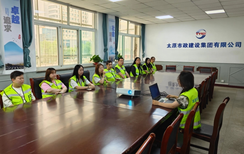 太原市政集团一公司团支部组织开展“品悟理论真谛  唱响青春乐章”主题学习活动