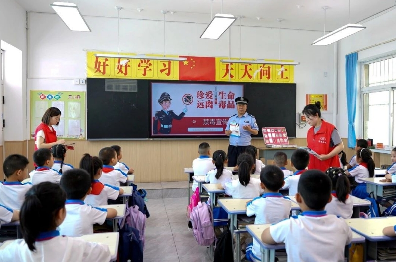 晋城沁水县公安：禁毒宣传进校园  法治护航不“毒”行