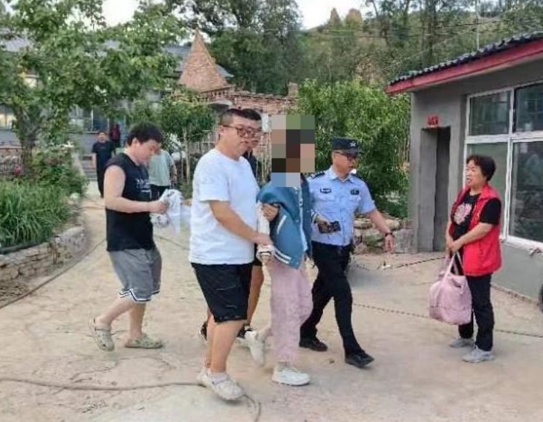 太原娄烦公安及时送治精神障碍患者  切实消除潜在安全隐患