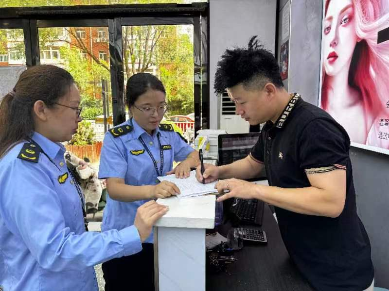 太原万柏林区市场监督管理局开展化妆品专项检查