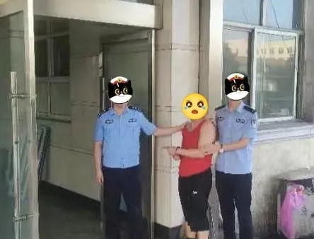 离谱！偷摄像头装自己家防盗！