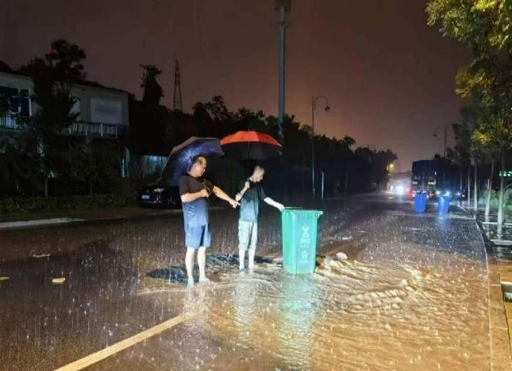 闻“汛”而动  向雨而行——太原万柏林区白家庄街道全力筑牢汛