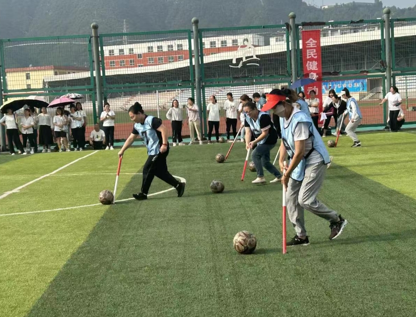 太原古交市：社区运动会燃动秋日激情