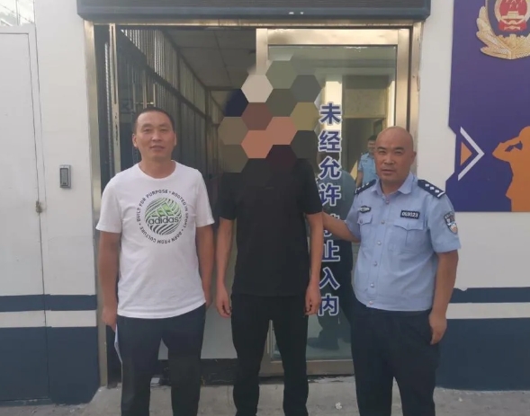 吕梁交城公安：夏季行动显神威，逃犯投案彰警威