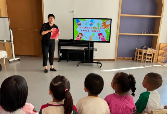 太原尖草坪区汇丰街道：这波推普周主题活动，居民纷纷伸出大拇指！