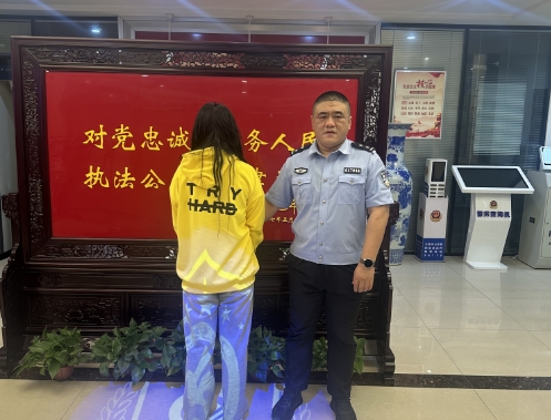 太原尖草坪分局汇丰责任区刑警队快速破获现行盗窃案