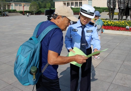长治武乡：景区安全风“警”线  交警宣传在行动