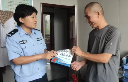 晋中平遥县禁毒大队：禁毒宣传进单位  毒品防范入人心