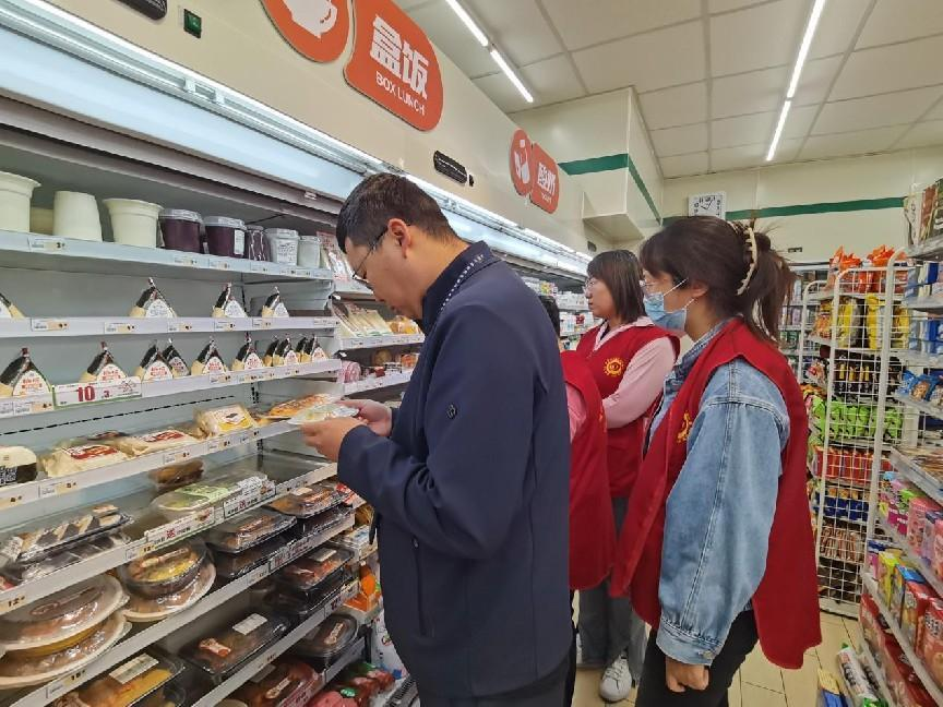 太原万柏林区兴华街道：筑牢食品安全防线　共享节日美好“食”光