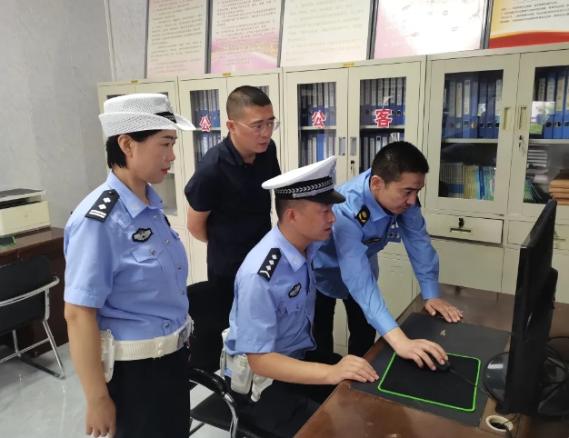 吕梁交城：迎“国庆” 话“安全” 安全出行蜀黍护航