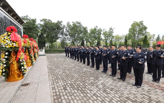 致敬英烈，砥砺前行——吕梁孝义市公安局举行“烈士纪念日”祭扫活动