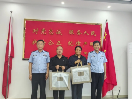 长治壶关公安组织开展烈士纪念日活动