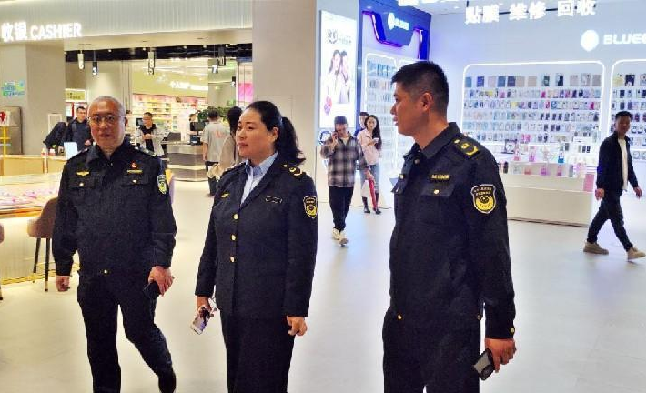 太原万柏林区市场监督管理局开展食品安全宣传周进企业活动