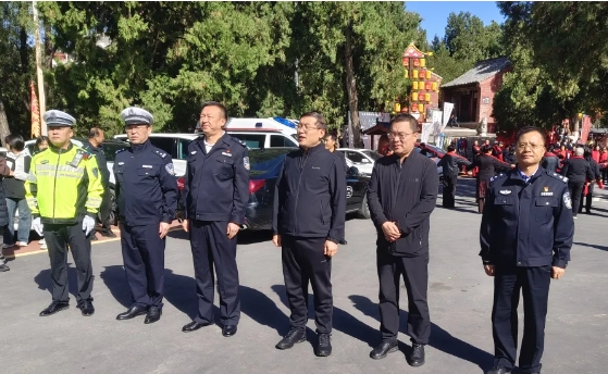 临汾蒲县公安局党委一行督导检查国庆假期期间道路交通安全管理工作