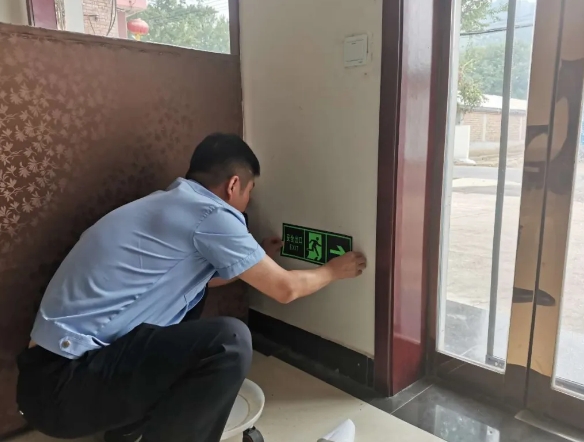 吕梁交城县公安局治安大队扎实开展“夏季行动”，筑牢“九小场所”安全防线