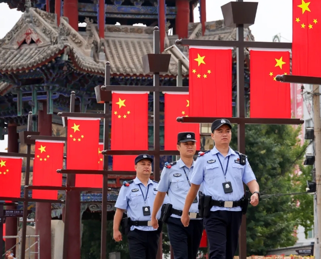 山西公安全警护航保平安