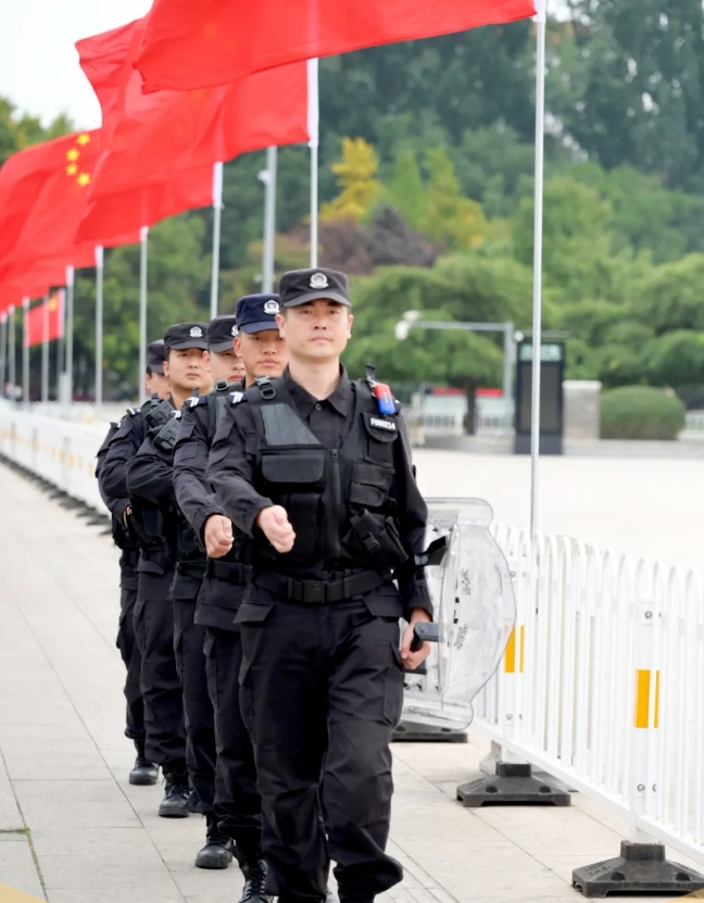 平安国庆，守护有我！