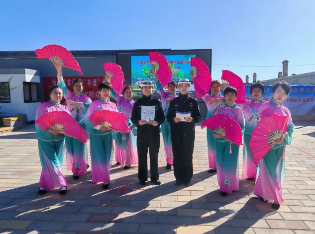 临汾公安交警支队“美丽乡村行”巡回宣讲活动走进汾西县僧念镇