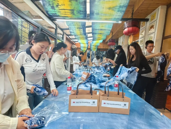 太原小店区：百院非遗“现场教学” 感悟传统文化魅力