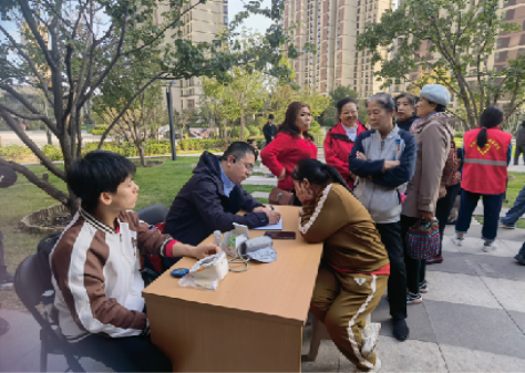 太原万柏林区西铭街道：社区暖重阳  敬老永传承