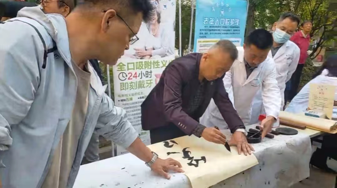 图片2.png 图片2.png