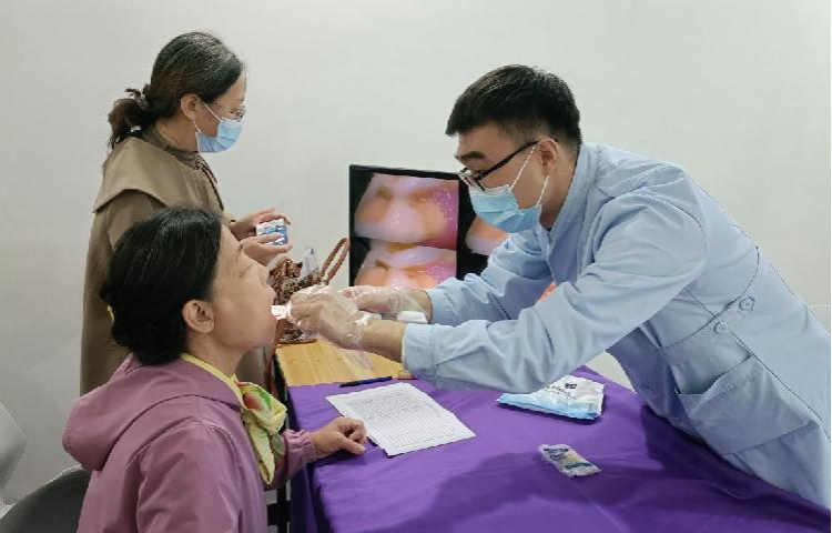 太原万柏林兴华街道：共筑健康口腔防线，共享健康美好生活