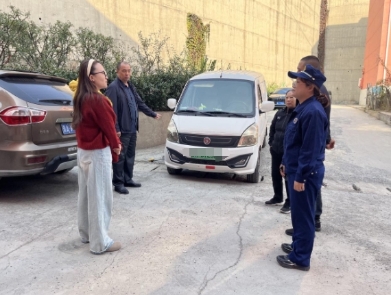 太原万柏林区白家庄街道：“飞线充电”不可取  联合执法除隐患