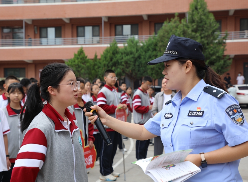 发好公安声音 讲好警察故事 | 今天，祝警营记者节日快乐