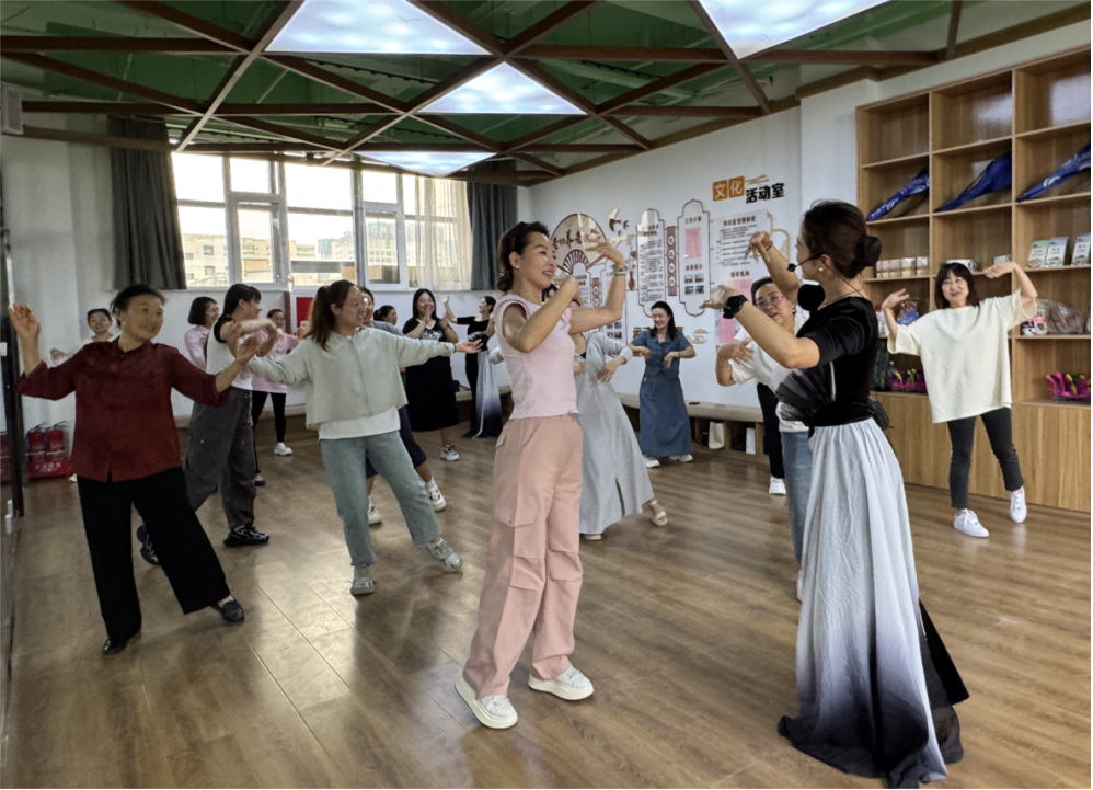 图片2.png 图片2.png