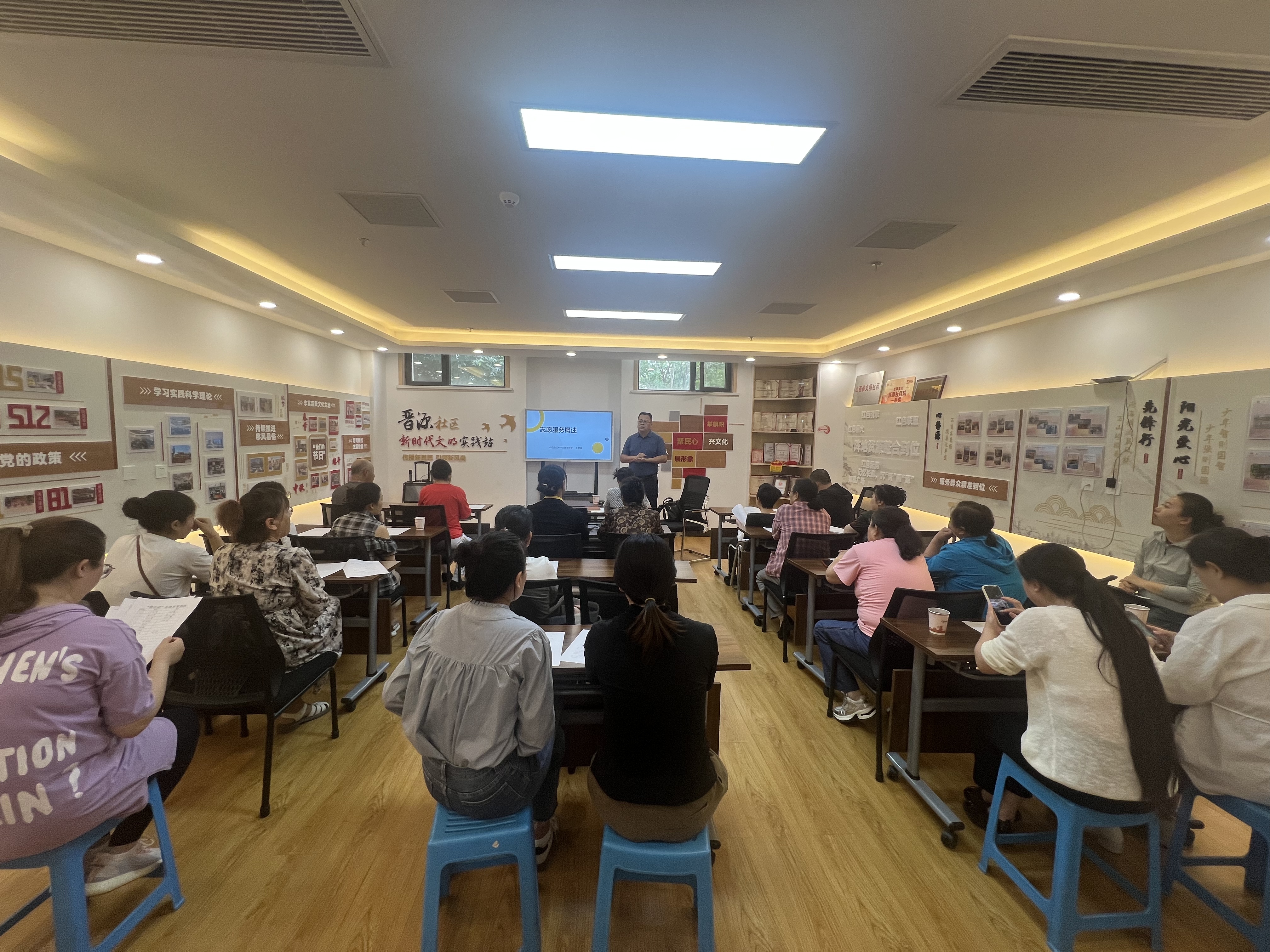 太原晋源区晋源社区成立新就业“帮办团”