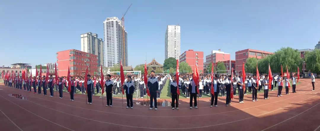 吕梁市贺昌中学德育教育国旗下讲话系列活动（五十九）感恩父爱 传承责任