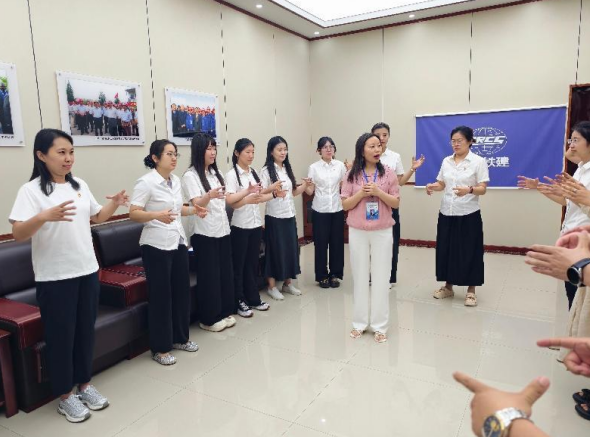 太原万柏林区下元街道：绘心释压  涂鸦疗愈