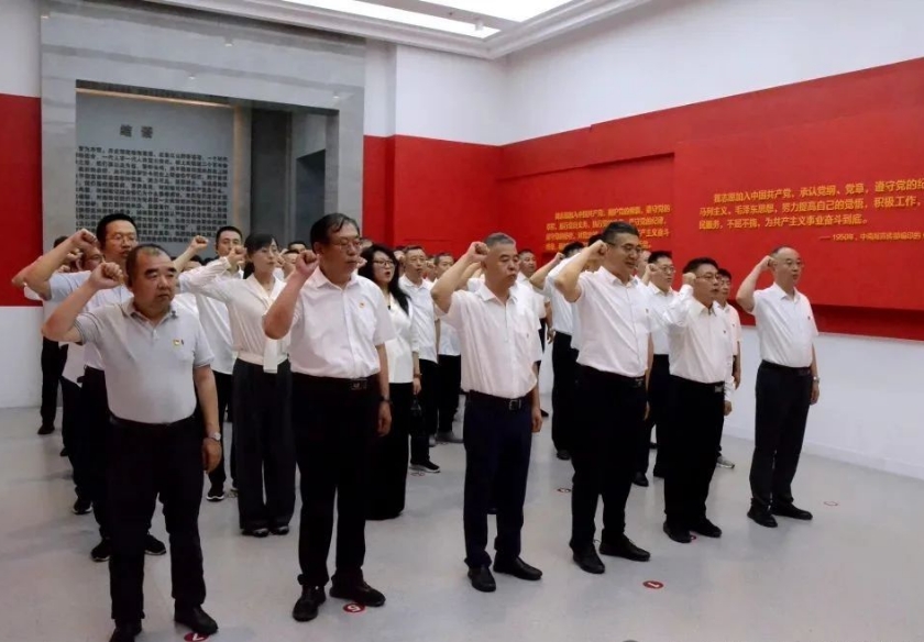 太原市生态环境局赴山西省党风廉政教育基地开展警示教育