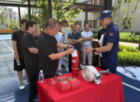 太原万柏林区民政局开展养老机构消防安全培训