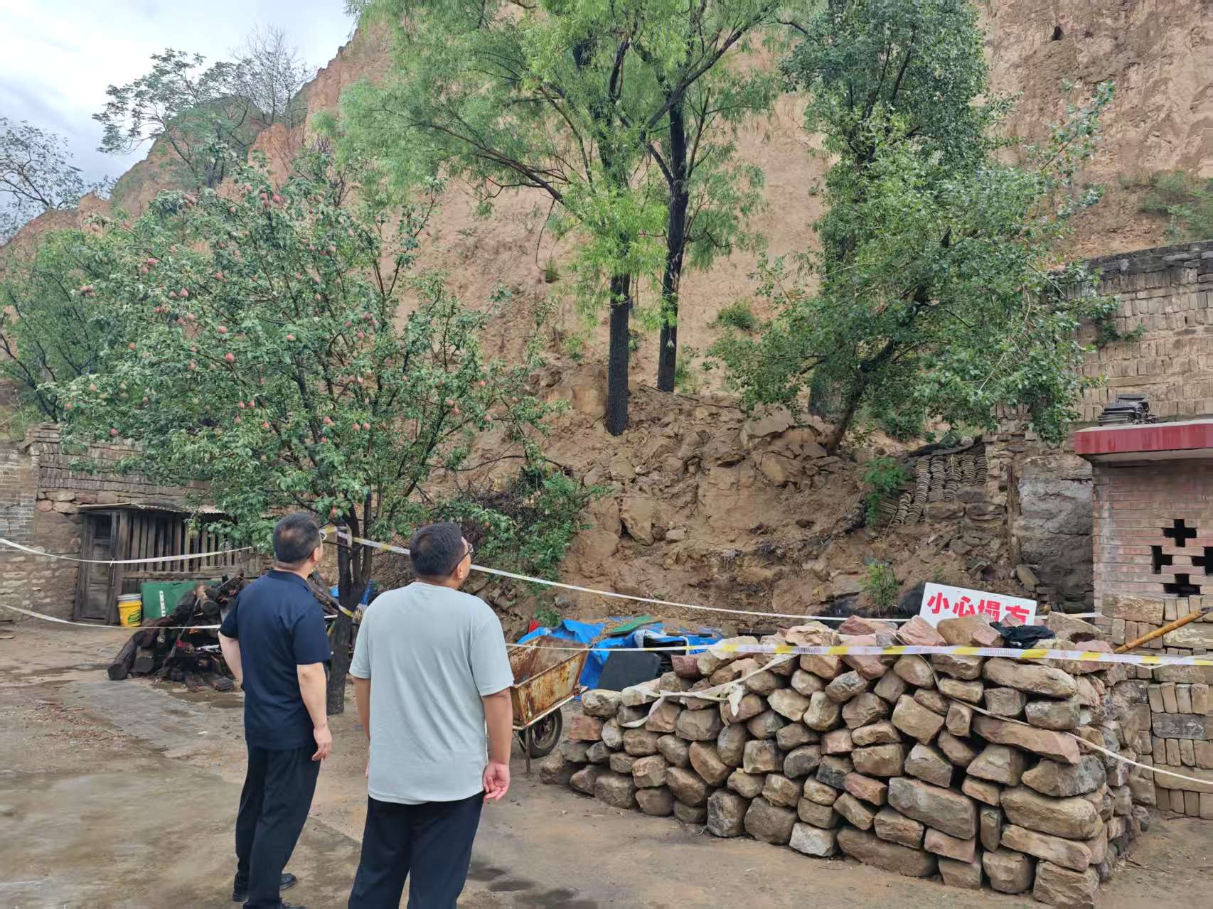 山西介休市龙凤镇：依法落实防汛措施  织密法治防汛网  守护群众生命线